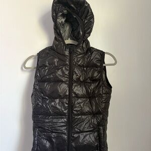 Black Quilted Hooded Vest